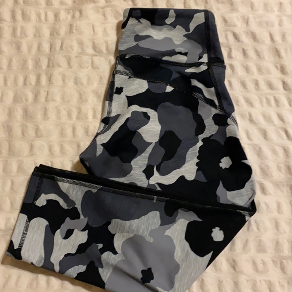 Old Navy Active Compression Tights. Size SP